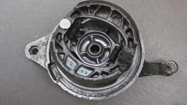 画像の拡大・明るさの変更ができます。 シャリー CF50-3803xxx の リア ドラムブレーキの画像2