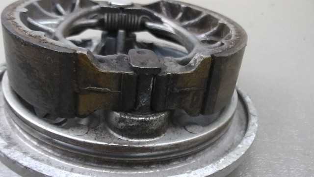 画像の拡大・明るさの変更ができます。 シャリー CF50-3803xxx の リア ドラムブレーキの画像3