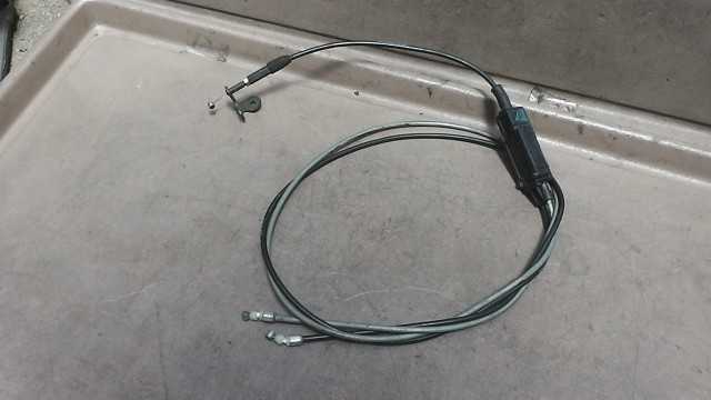 画像の拡大・明るさの変更ができます。 マジェスティ ABS SG03J-037 の シートロックワイヤーの画像1