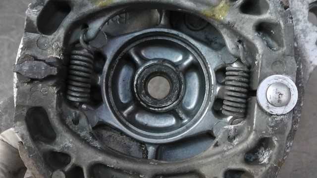 画像の拡大・明るさの変更ができます。 シャリー70 6V CDI CF70-3206xxx の リア ドラムブレーキの画像4