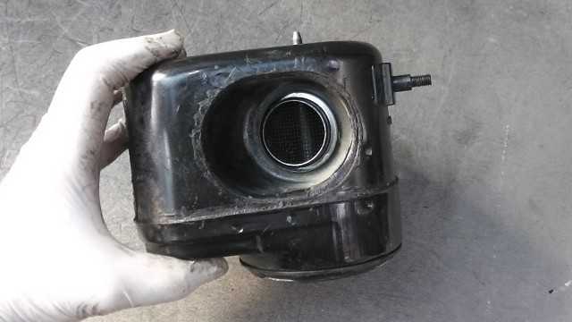 画像の拡大・明るさの変更ができます。 シャリー70 6V CDI CF70 の エアークリーナーボックスの画像4