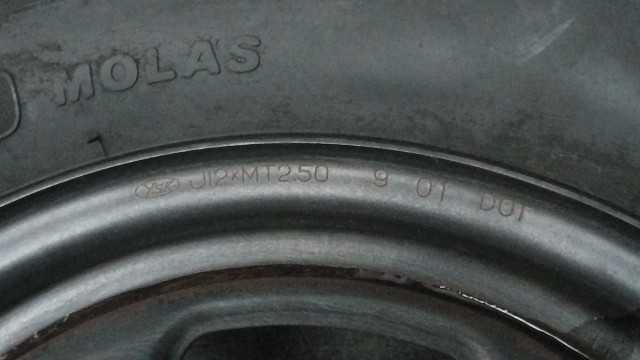 画像の拡大・明るさの変更ができます。 APE (エイプ) AC16-1016xxx の フロントホイール タイヤの画像4