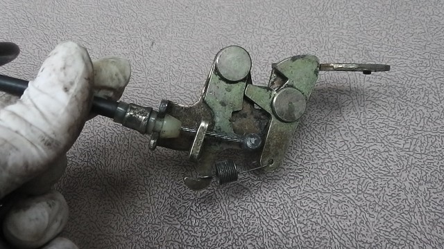 画像の拡大・明るさの変更ができます。 NS-1 AC12-1507xxx の ロックの画像5