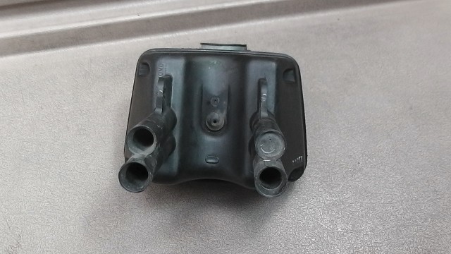 画像の拡大・明るさの変更ができます。 カブ12V AA01-1121の エアークリーナー ボックスの画像6