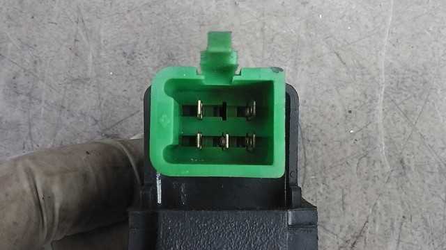 画像の拡大・明るさの変更ができます。 カブ12V AA01-1409xxx の CDIの画像4