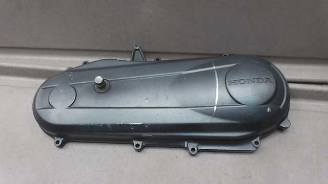 画像の拡大・明るさの変更ができます。 ZOOMER(ズーマー) AF58 エンジンカバー 傷の画像1