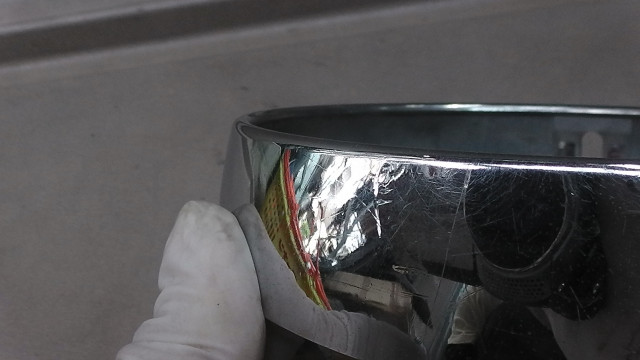 画像の拡大・明るさの変更ができます。 カブ12V AA01-1343xxx の ヘッドライトリム メッキ浮きの画像4
