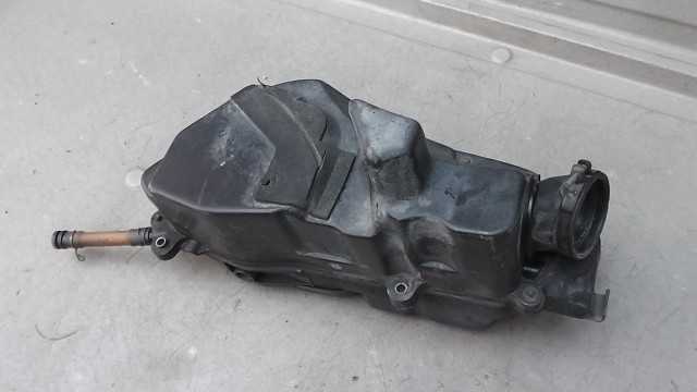 画像の拡大・明るさの変更ができます。 シグナス125SV SE07J-000 の エアクリーナーの画像5