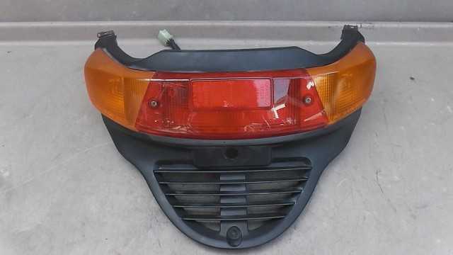 画像の拡大・明るさの変更ができます。 ヴェクスター125 CF42A-125xxx の テールランプの画像1