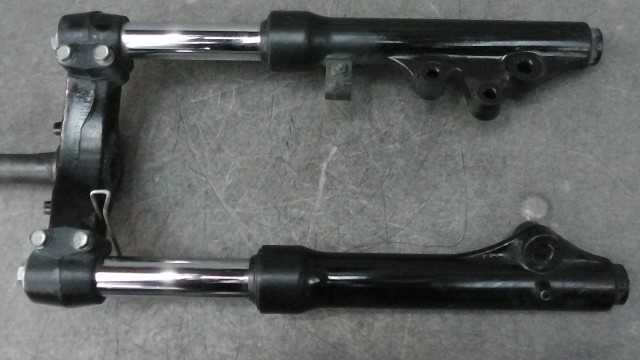 画像の拡大・明るさの変更ができます。 ヴェクスター125 CF42A-501xxx の フロントフォークの画像3