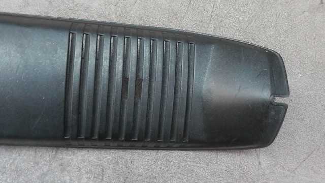 画像の拡大・明るさの変更ができます。 シャリー CF50-3415xxx の キャブカバー キズの画像3