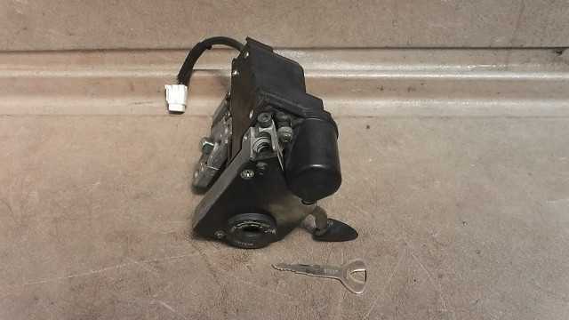 画像の拡大・明るさの変更ができます。 リモコンジョグ SA16J-860 の メインキーの画像1
