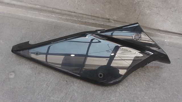画像の拡大・明るさの変更ができます。 YZF-R125 VG5RE061000043xxx の アンダーカウル下右 傷の画像1