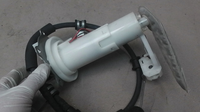 アドレスV50 CA4BA-108xxx の 燃料ポンプ