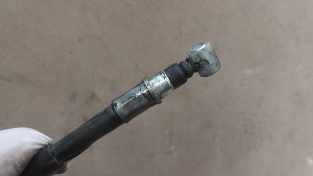 画像の拡大・明るさの変更ができます。 カブ12V AA01 の フロントブレーキワイヤーの画像2