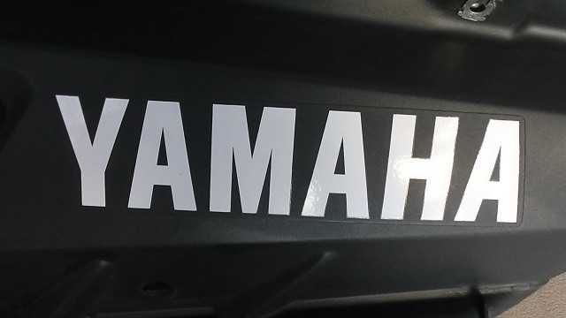 画像の拡大・明るさの変更ができます。 YZF-R125 VG5RE06269A000xxx の アンダーカウル上左 キズの画像2