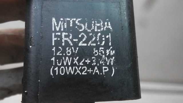 画像の拡大・明るさの変更ができます。 カブ12V AA01-1058xxx の ウインカー リレーの画像2