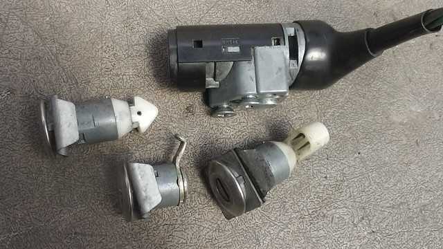 画像の拡大・明るさの変更ができます。 リード90(後期) HF05-1106xxx の キーセットの画像4